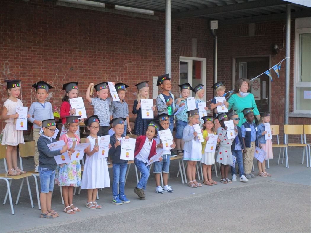 Kleuterdiploma's en en proclamatie 6de jaars