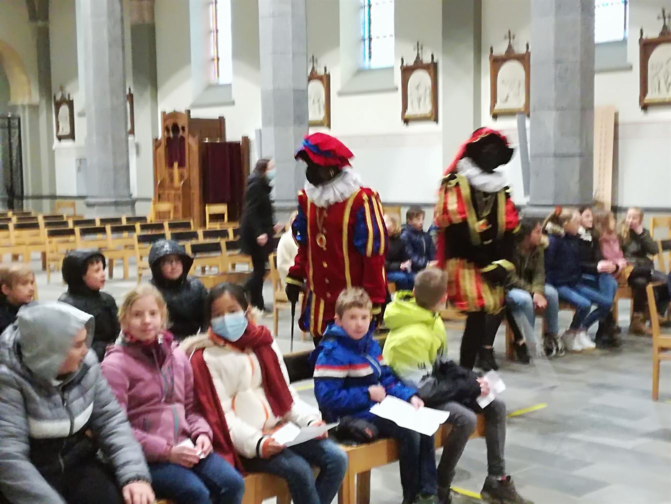 En ook onze oudste leerlingen (6de leerjaar) brachten een bezoek aan de Sint