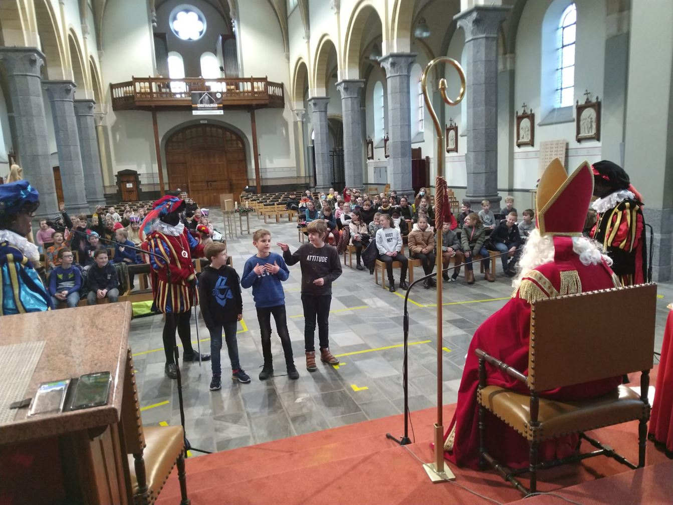 Sinterklaas bij onze leerlingen 5de leerjaar