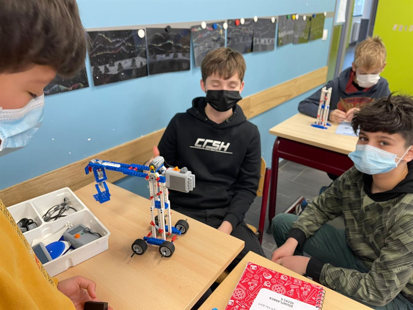 Lego education klas 6LC juf Kristien