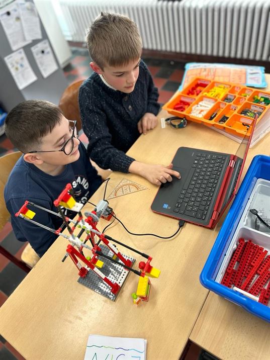 WhatsApp Image 2023 02 28 at 15.49.30 12