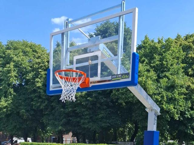 Nieuwe basketring
